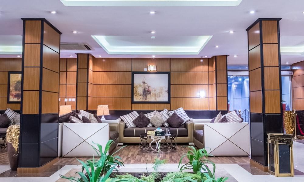 Al Muhaidb Al Takhassosi Abaqrino Riade Exterior foto